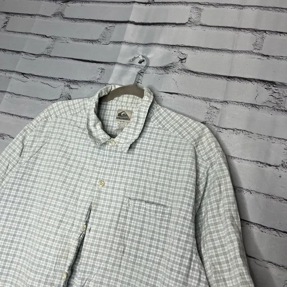 Quiksilver Gray & White Plaid Button‑Up Shirt Sz XL Surfer Streetwear Casual Y2K - Picture 6 of 13